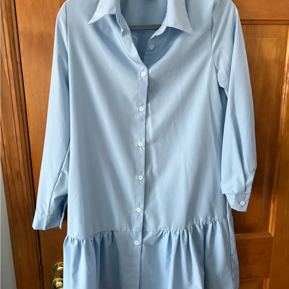 Elegant Light Blue Button-Down Dress